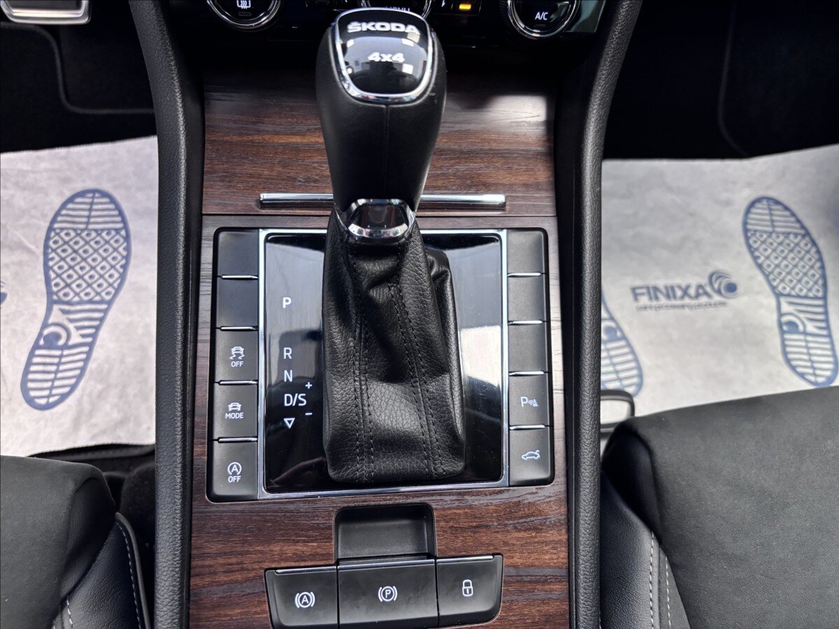 Škoda Superb Kombi 2,0 l 206 kw