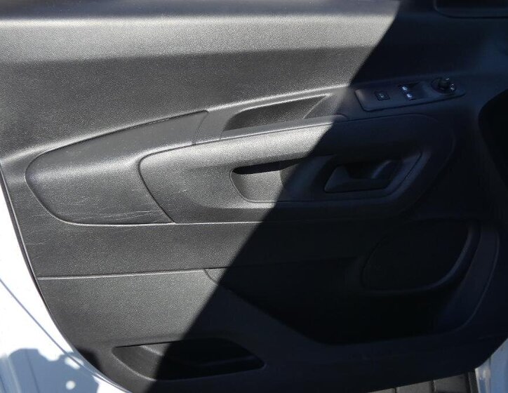 Peugeot Partner Užitková 1,5 l 75 kw