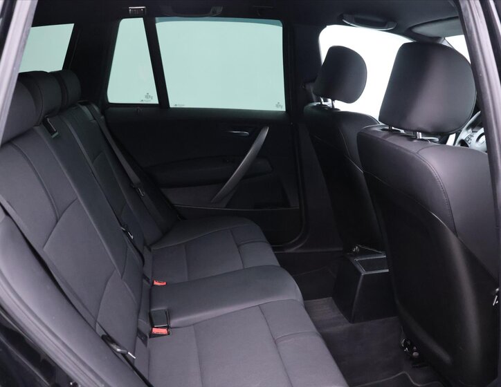 BMW X3 SUV / Terénní 2,0 l 110 kw