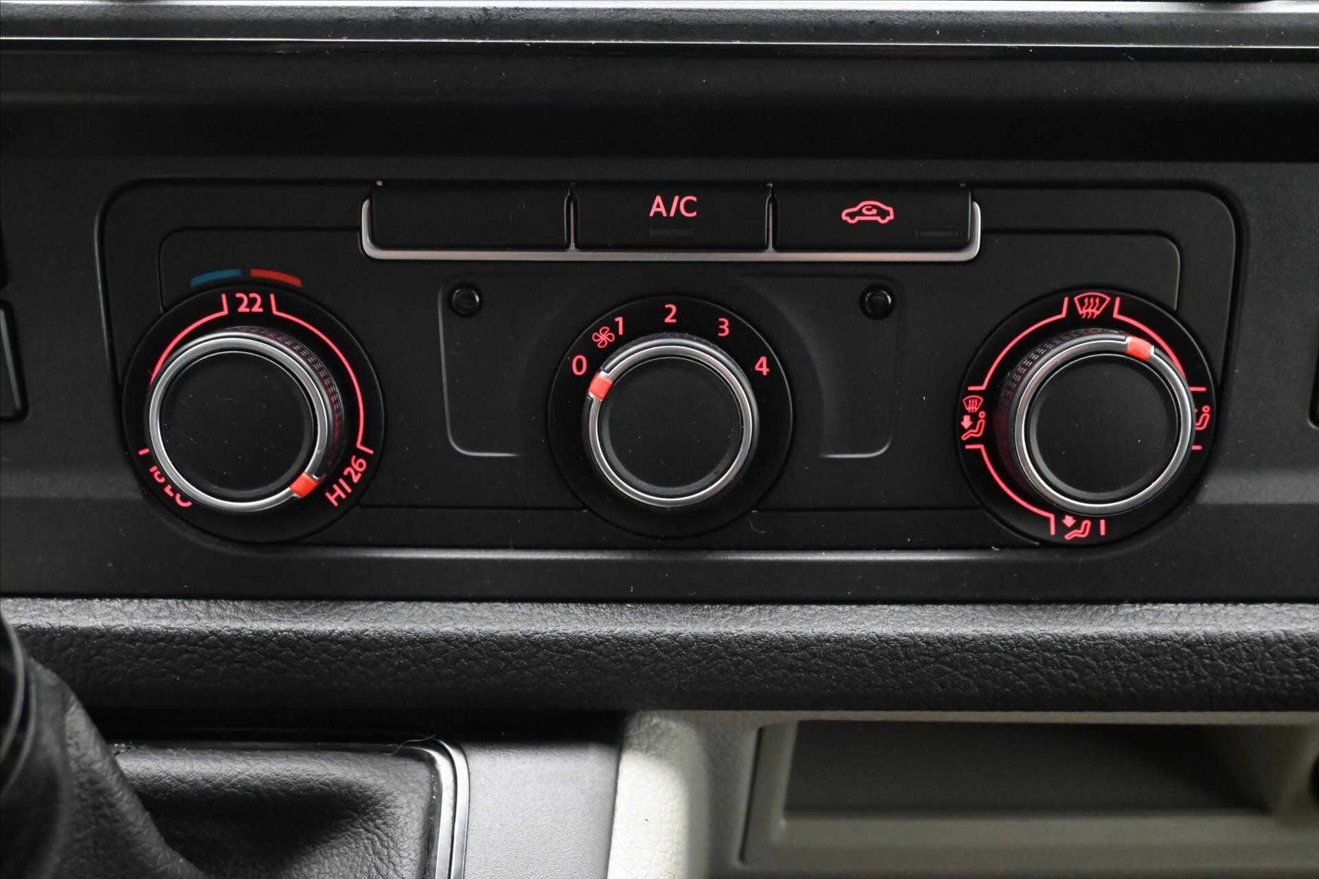 Volkswagen Transporter Skříň 2,0 l 110 kw