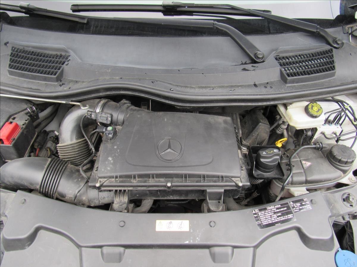 Mercedes-Benz Vito Kombi 2,1 l 100 kw