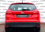 Ford Focus Kombi 999,0 92 kw