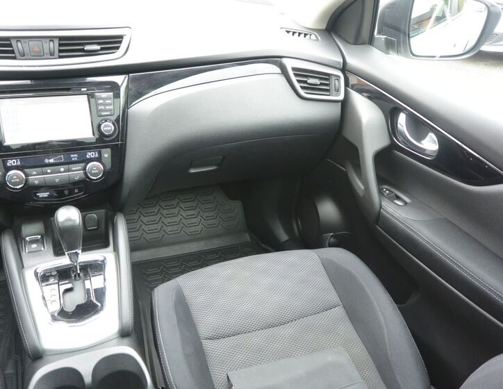 Nissan Qashqai 15