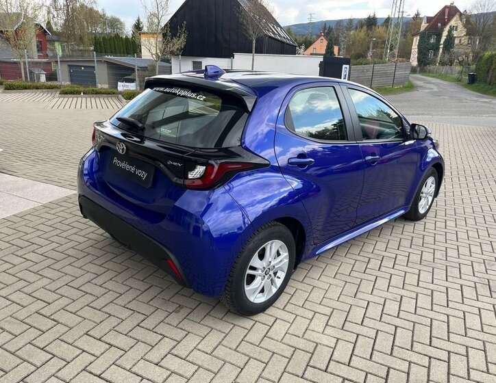 Toyota Yaris Hatchback 1,5 l 68 kw