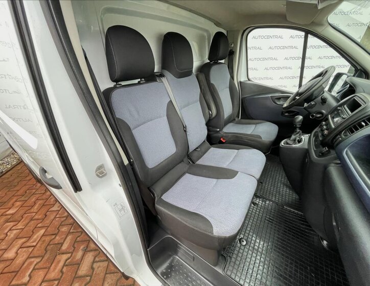 Opel Vivaro Skříň 1,6 l 92 kw