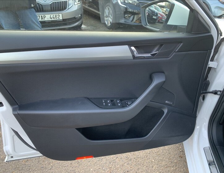 Škoda Superb Kombi 2,0 l 140 kw