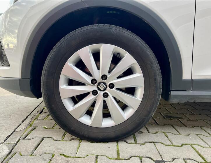 Seat Arona 42