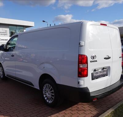 Toyota ProAce 6