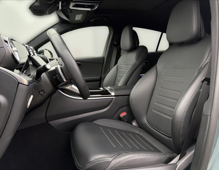 Mercedes-Benz GLC SUV / Terénní 2,0 l 145 kw