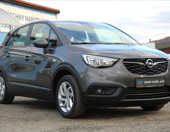 Opel Crossland X SUV / Terénní 1,2 l 61 kw