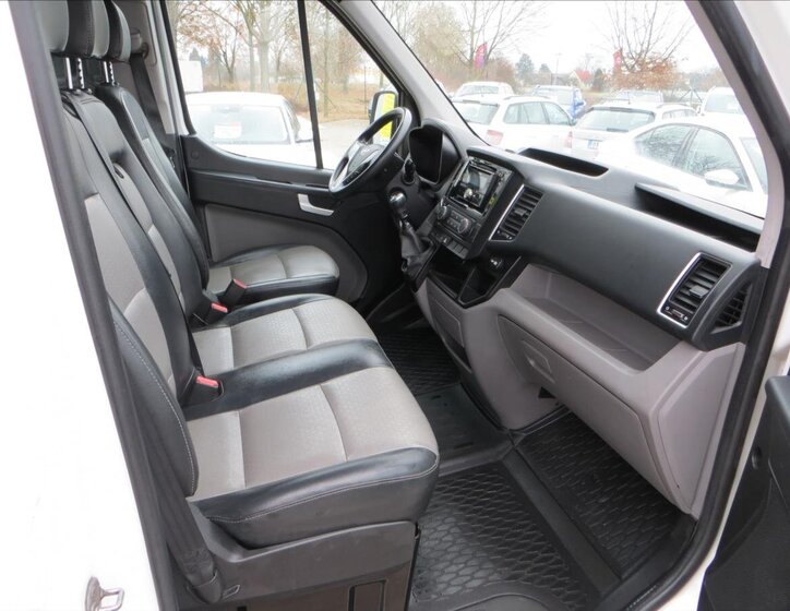 Hyundai H 350 Skříň 2,5 l 110 kw