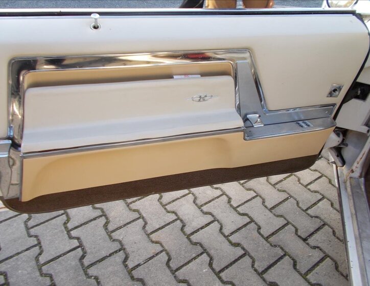 Buick Riviera Kupé 7,0 l 270 kw