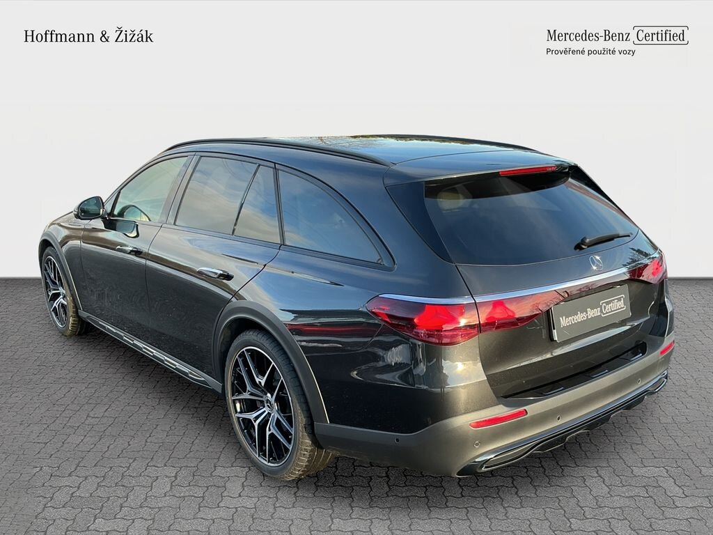 Mercedes-Benz Třídy E Kombi 2,0 l 145 kw