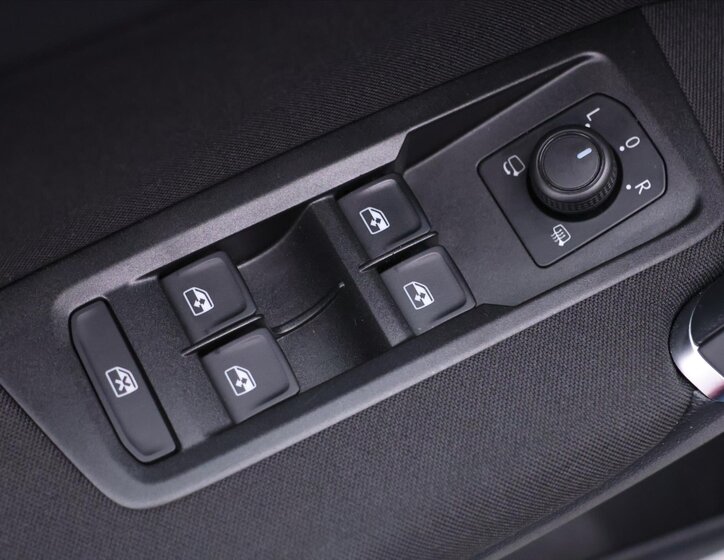 Volkswagen Touran MPV 2,0 l 110 kw