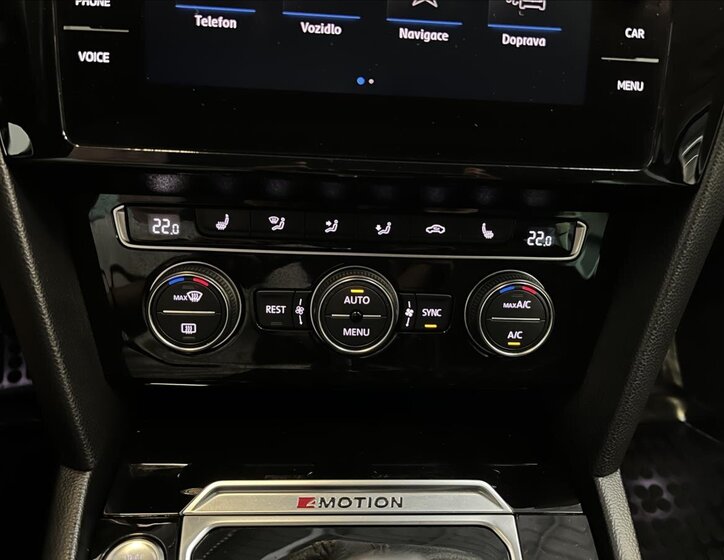 Volkswagen Passat Kombi 2,0 l 140 kw