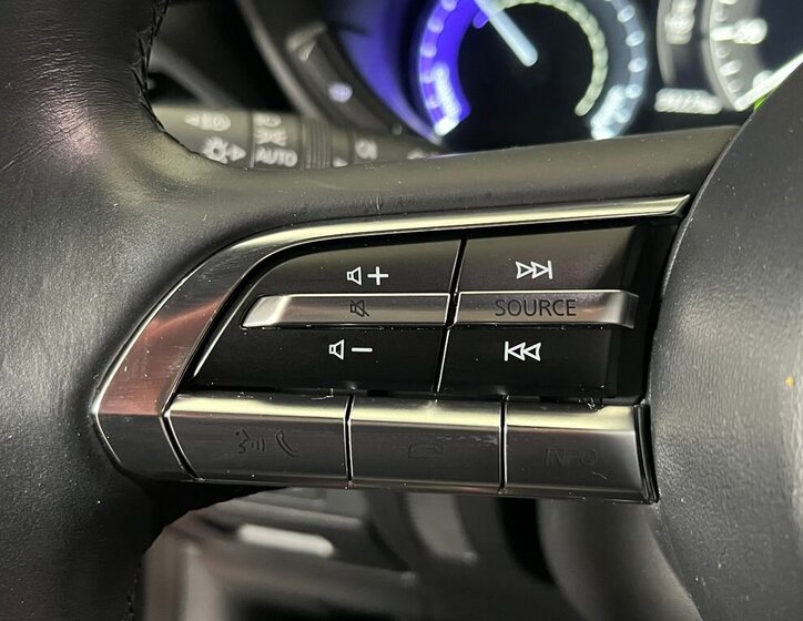 Mazda MX-30 SUV / Terénní 0,0 107 kw