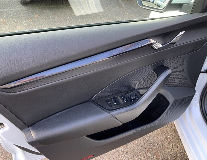 Škoda Octavia Sedan 2,0 l 85 kw