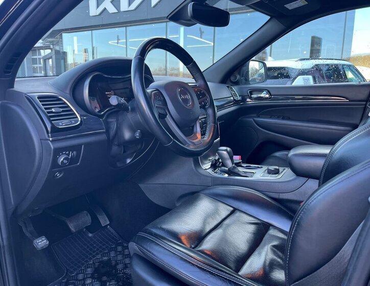 Jeep Grand Cherokee SUV 3,0 l 184 kw