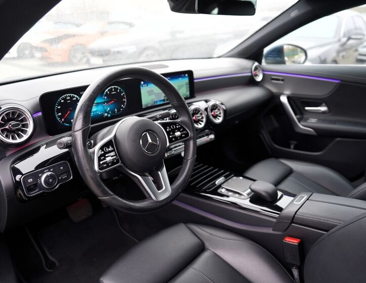 Mercedes-Benz CLA 24