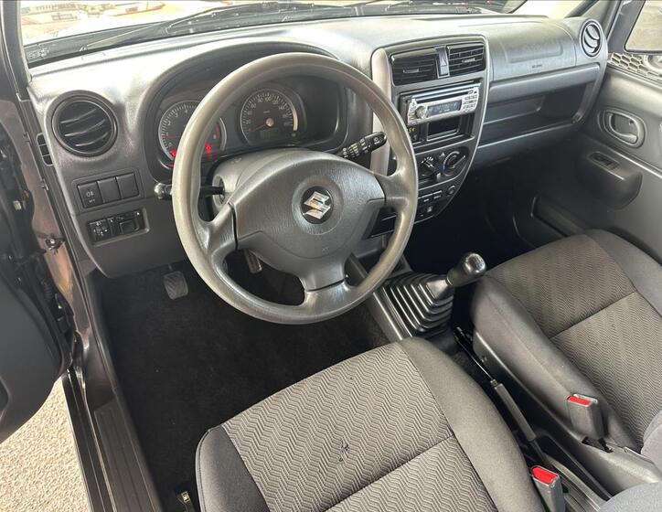 Suzuki Jimny 14