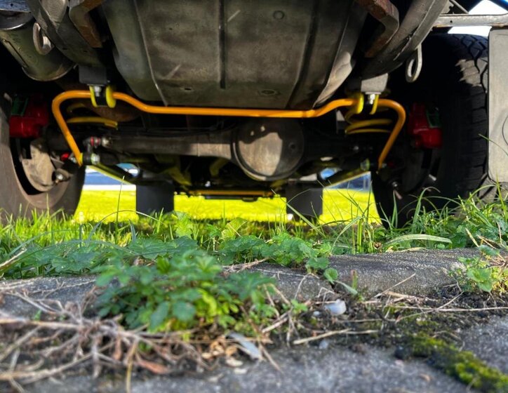 Land Rover Defender SUV / Terénní 2,2 l 90 kw