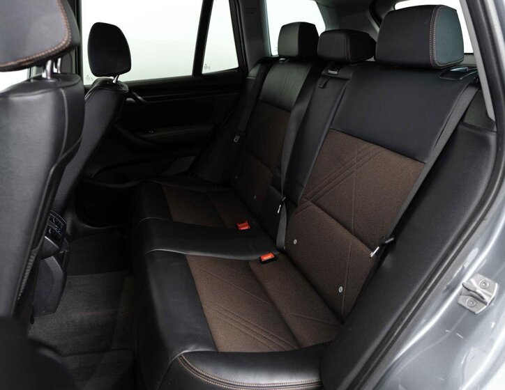 BMW X3 SUV 2,0 l 140 kw