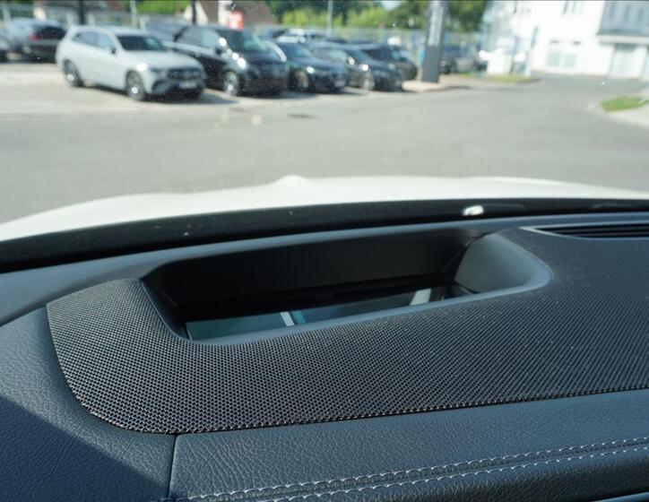 Mercedes-Benz GLE 27