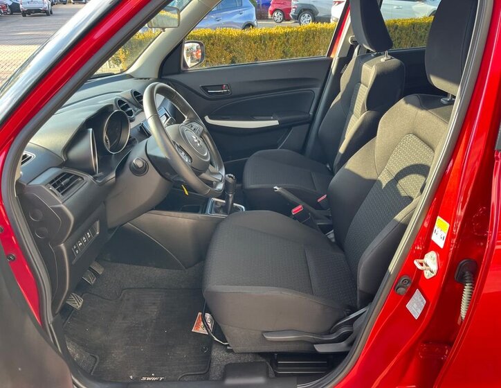Suzuki Swift Hatchback 1,2 l 61 kw
