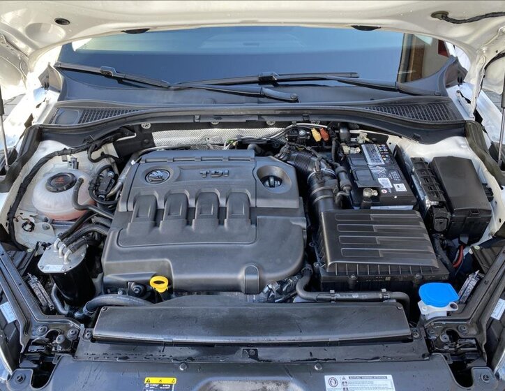 Škoda Superb Kombi 2,0 l 110 kw