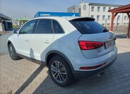 Audi Q3 6