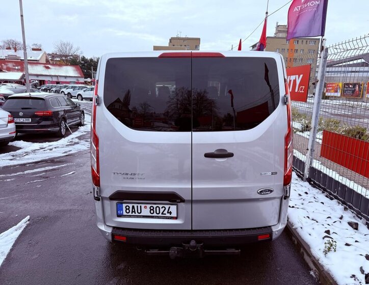 Ford Tourneo Custom 7