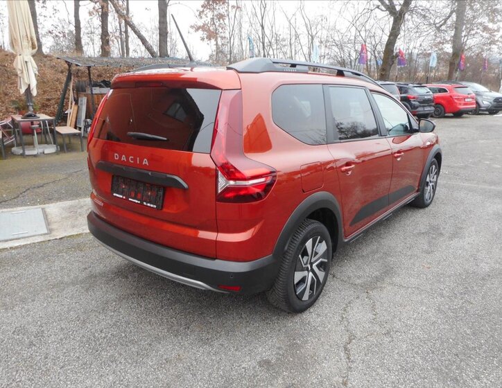 Dacia Jogger MPV 999,0 81 kw