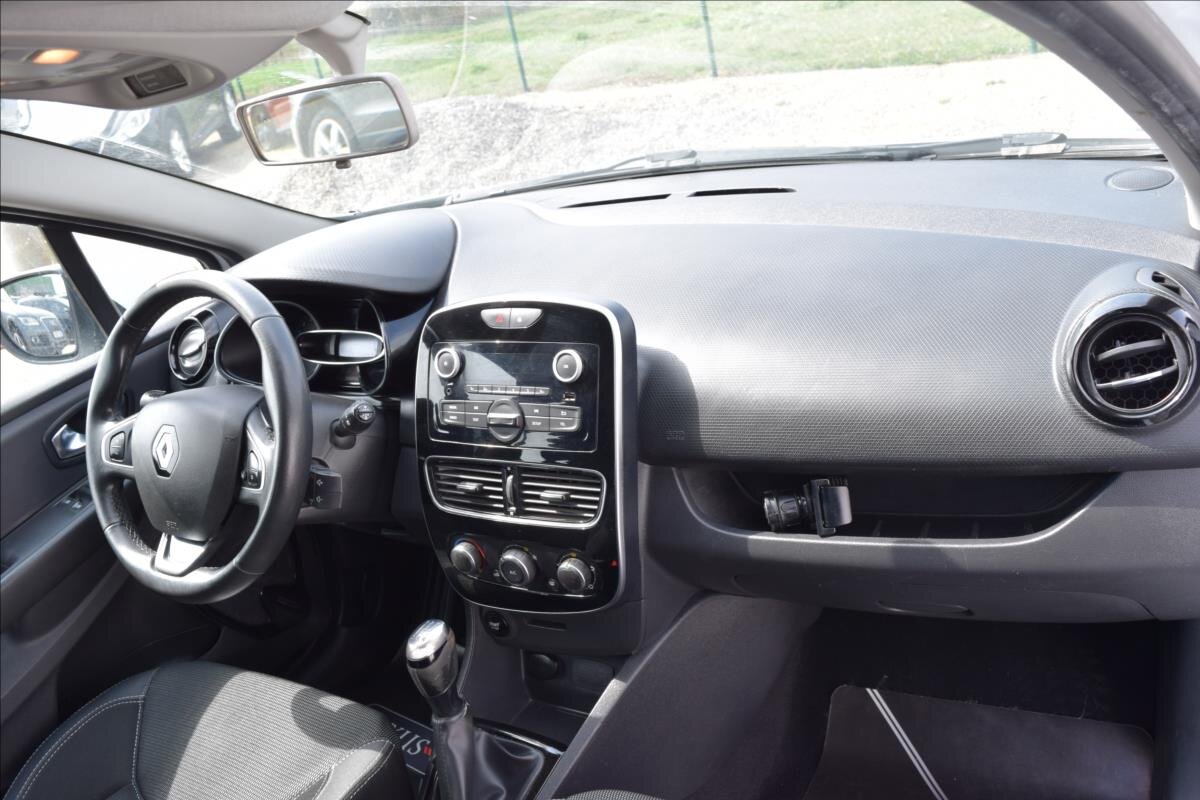 Renault Clio Hatchback 1,1 l 54 kw