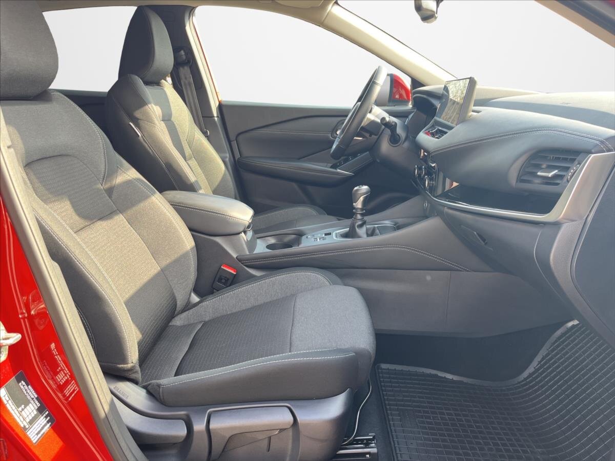 Nissan Qashqai SUV / Terénní 1,3 l 116 kw