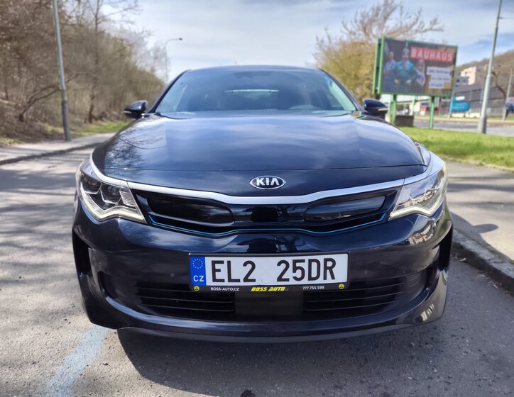 KIA Optima Sedan / Limuzína 2,0 l 115 kw
