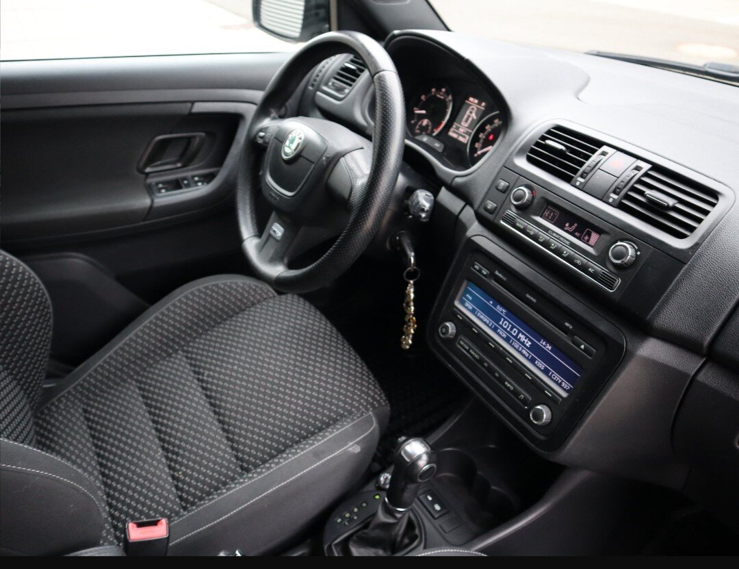 Škoda Fabia Hatchback 1,4 l 132 kw