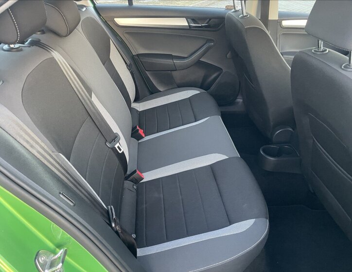 Škoda Rapid Hatchback 999,0 81 kw