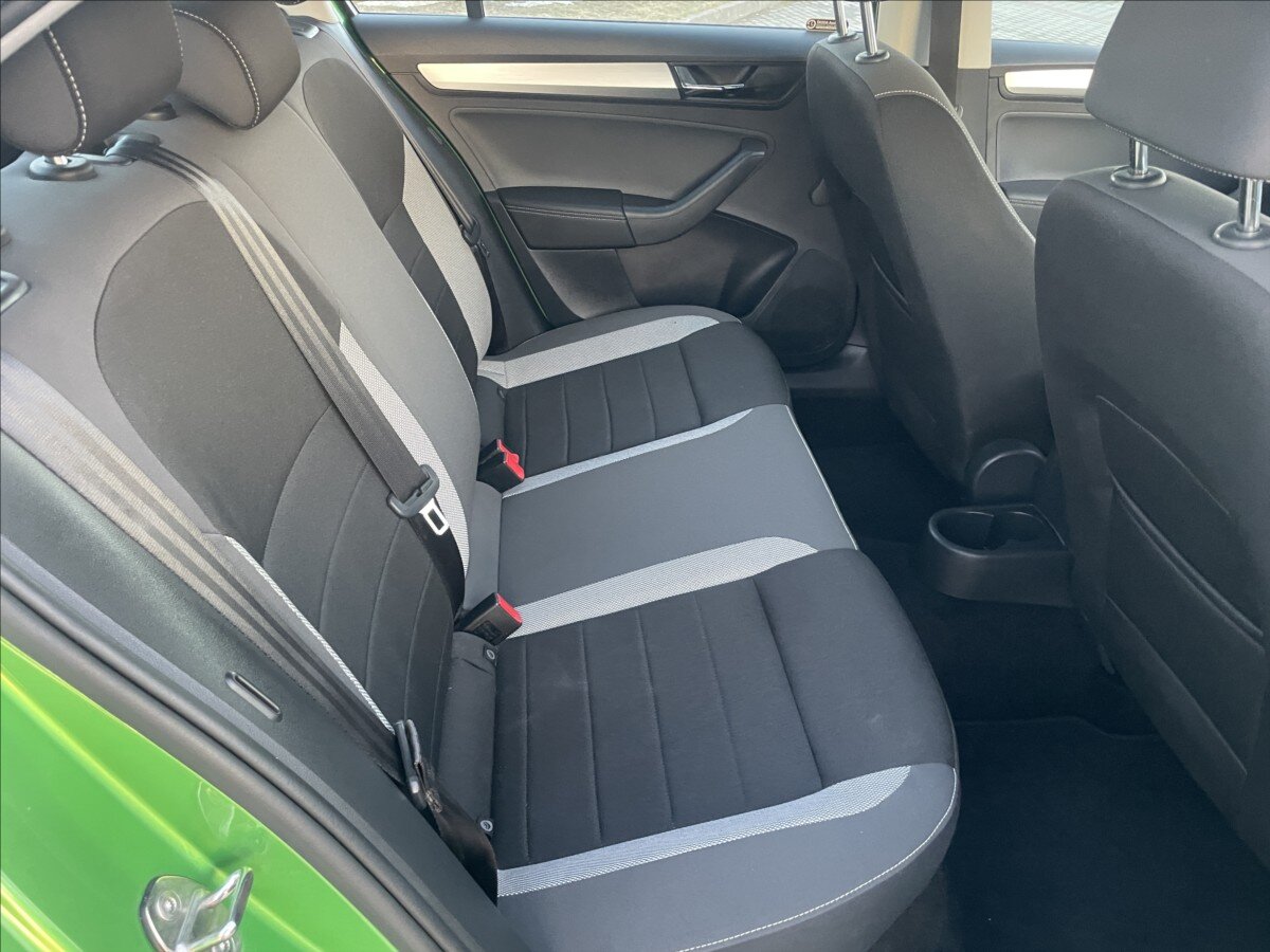 Škoda Rapid Hatchback 999,0 81 kw