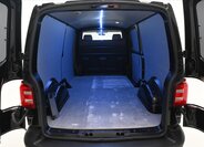 Volkswagen Transporter Skříň 2,0 l 75 kw