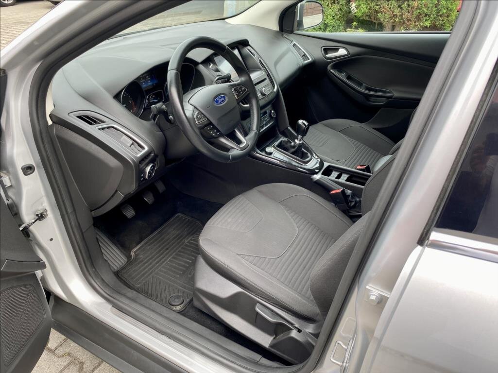 Ford Focus Kombi 1,5 l 88 kw