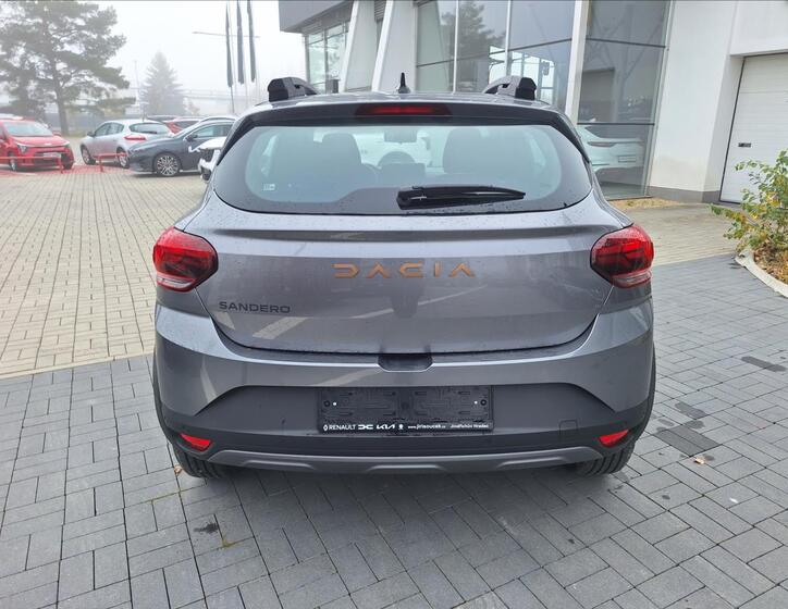 Dacia Sandero 4