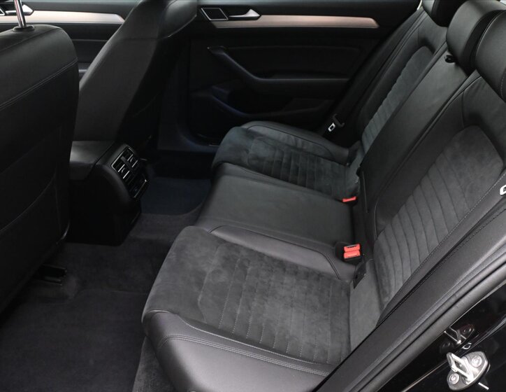 Volkswagen Passat Kombi 2,0 l 140 kw