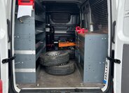 Volkswagen Crafter Skříň 2,0 l 103 kw