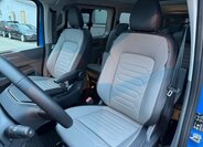 Volkswagen Caravelle 33