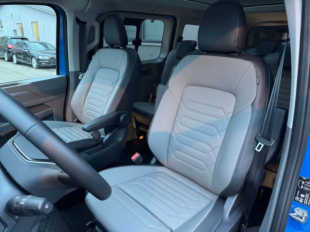 Volkswagen Caravelle