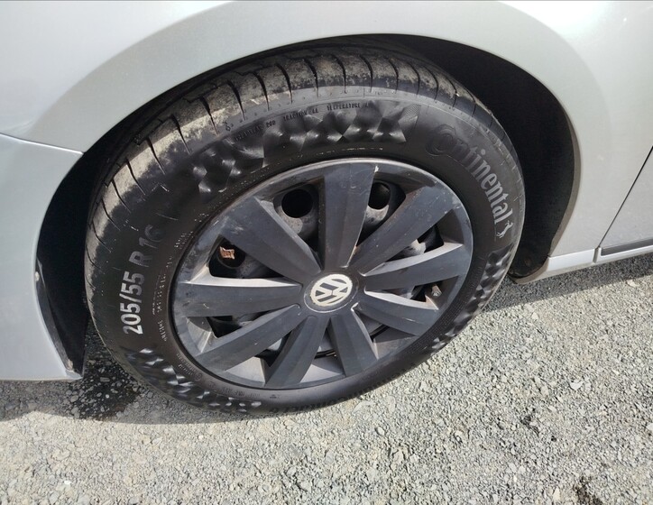 Volkswagen Passat 37