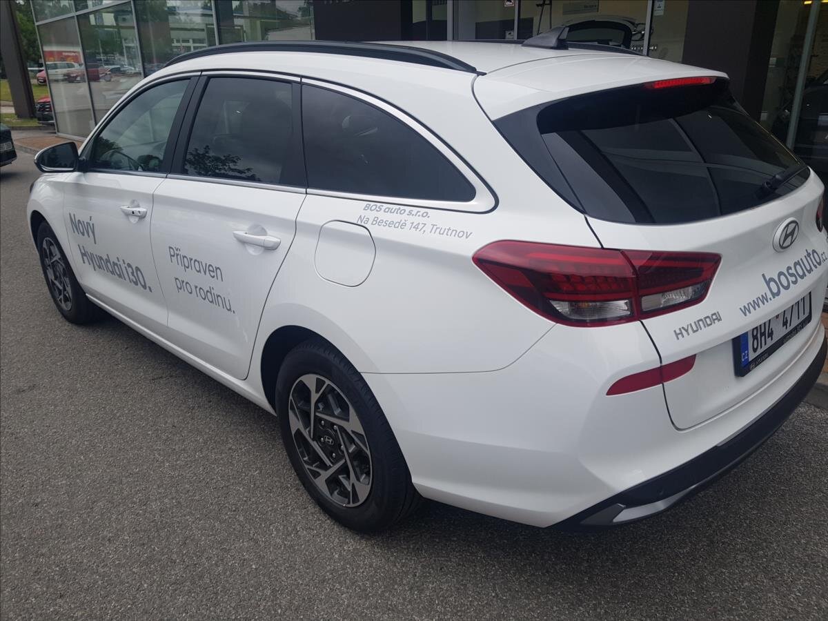 Hyundai i30 Kombi 1,5 l 70 kw