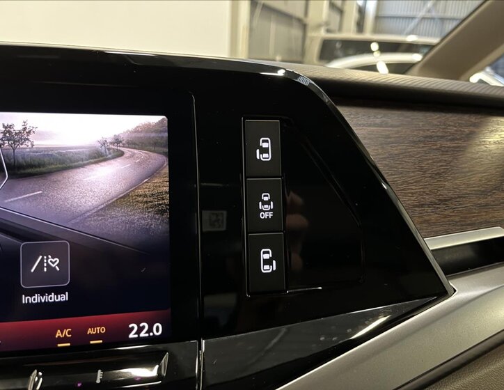 Volkswagen Multivan MPV 2,0 l 110 kw