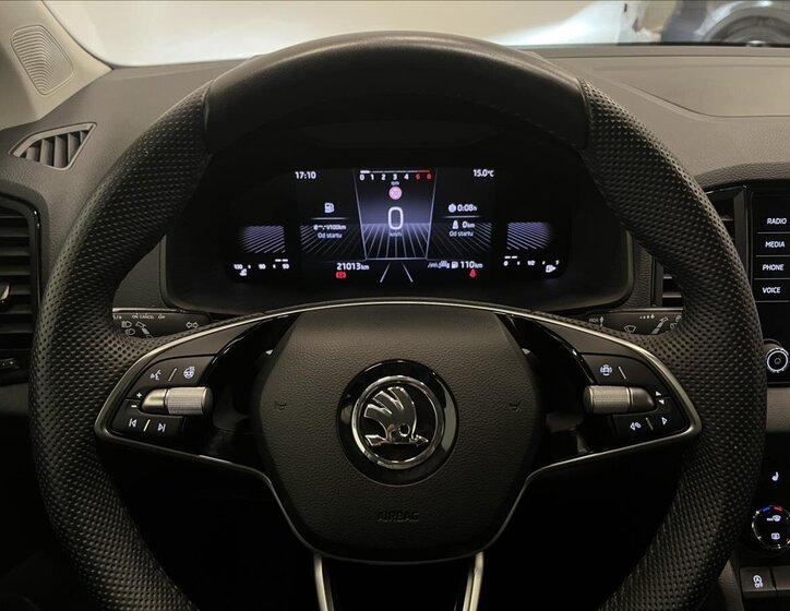 Škoda Karoq SUV / Terénní 1,5 l 110 kw