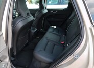 Volvo XC60 9